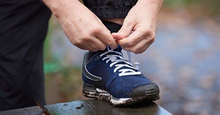 Fat People Struggle With Tying Their Shoes