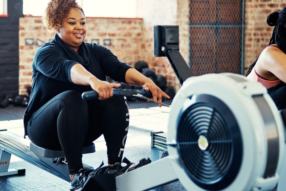 Rowing Benefits: 10 Reasons To Use The Rowing Machine - Fitneass